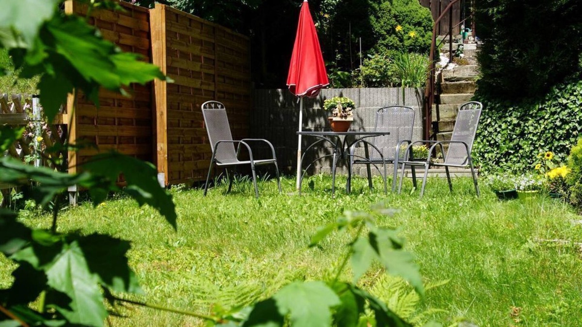 Gelenau Apartment | Vacation apartment KerMärchen - Sunny vacation apartment (60sqm) with garden