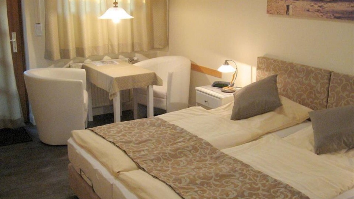 Bad Schwartau Apartment | Vacation apartment 4 - Old schoolhouse