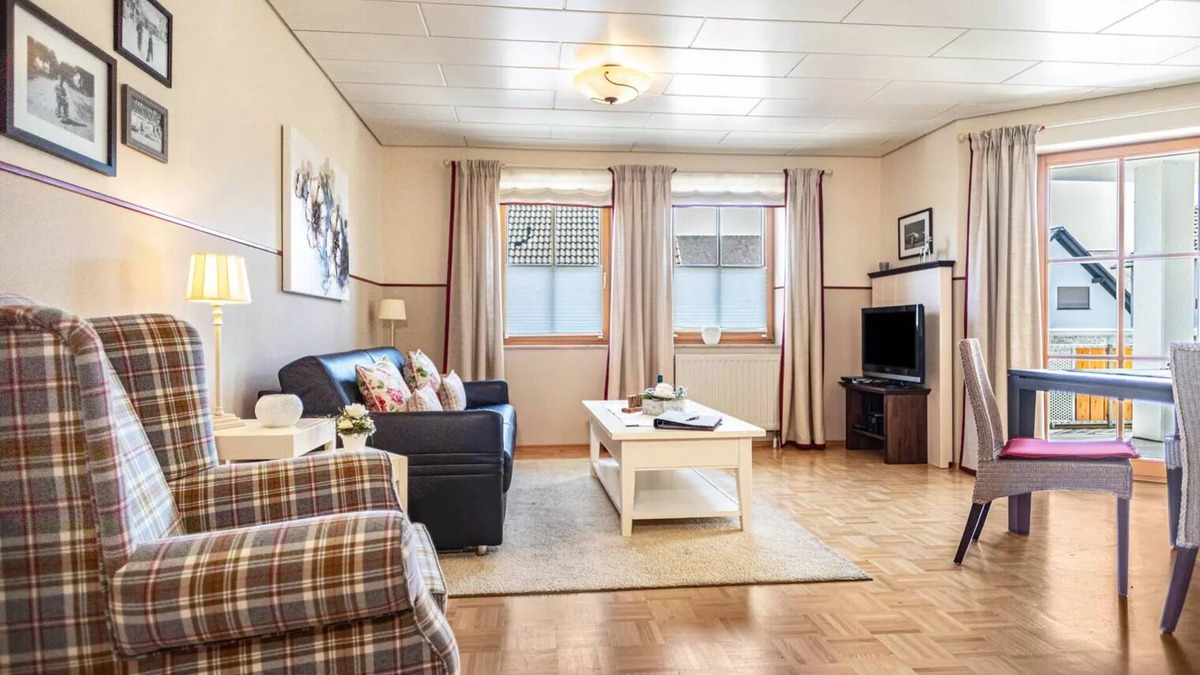 Neufrach Apartment | Vacation apartment 3, 78 sqm, 2 bedrooms, max. 4 persons