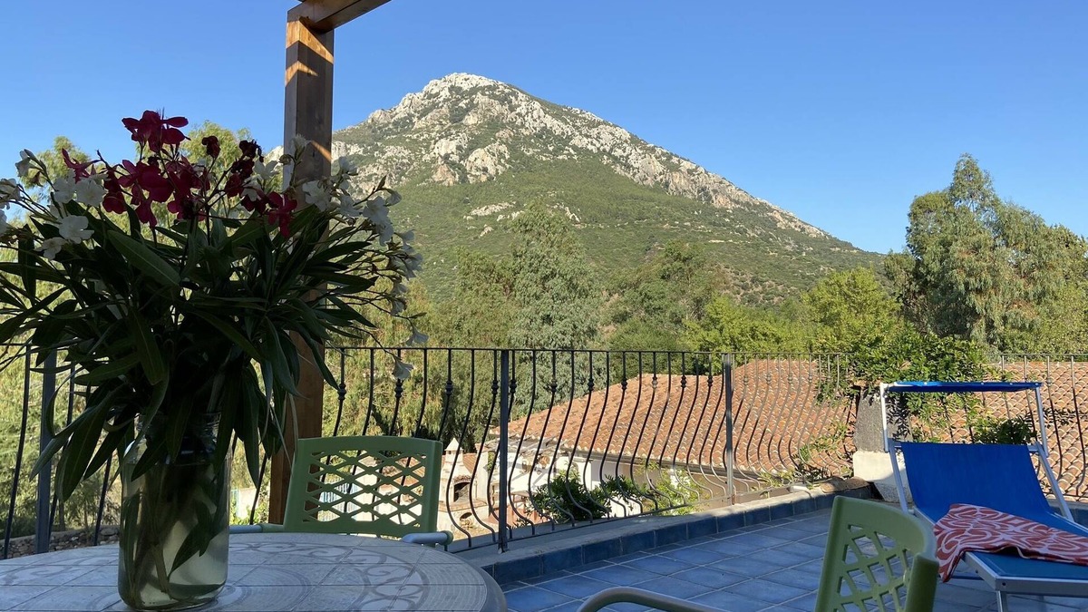 Galtelli Apartment | Vacation apartment 3 bedrooms, family-friendly, close to the sea, nature