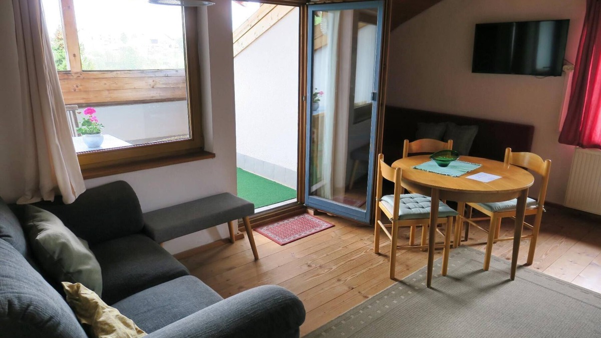Schoenberg Apartment | Vacation apartment (42 sqm) with covered roof terrace