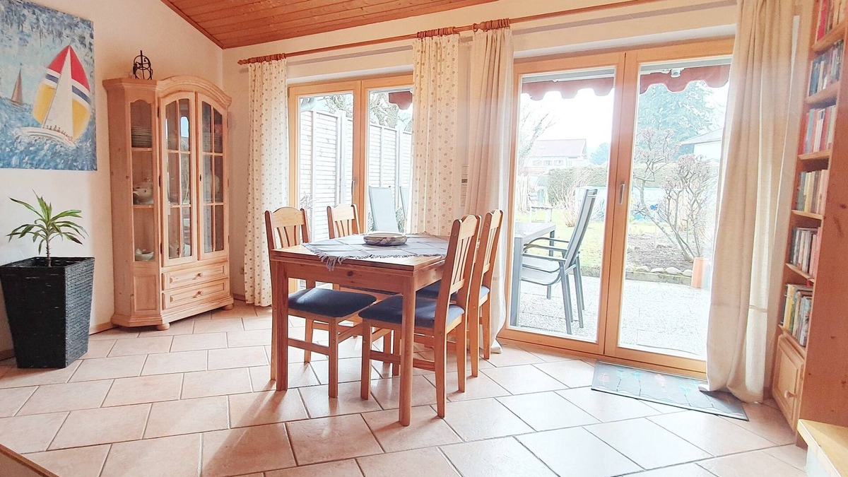 Reifing Apartment | Vacation apartment 54 sqm, 1-3 pers., spacious terrace, swimming pool, sunbathing lawn
