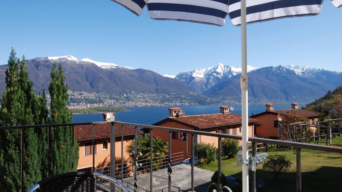 San Nazzaro Apartment | Vacation apartment/apartment for 2 guests with 45m² in Gambarogno (123076)