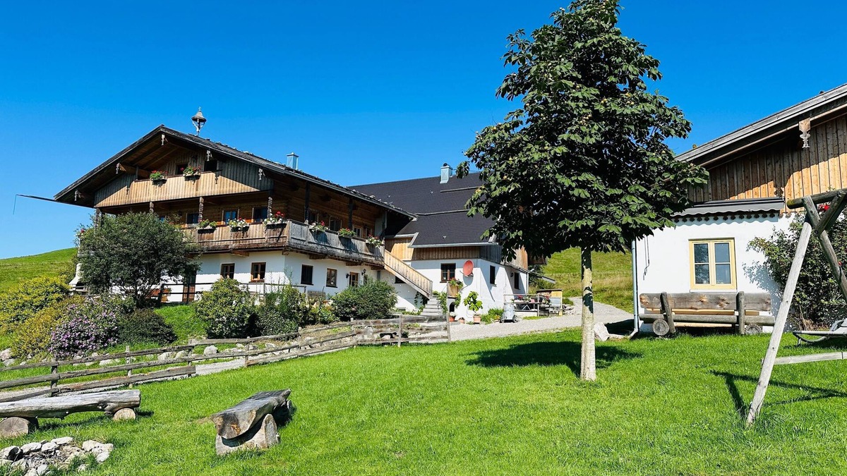 Bernbeuren Apartment | Vacation apartment/apartment for 6 guests with 75m² in Bernbeuren (295975)