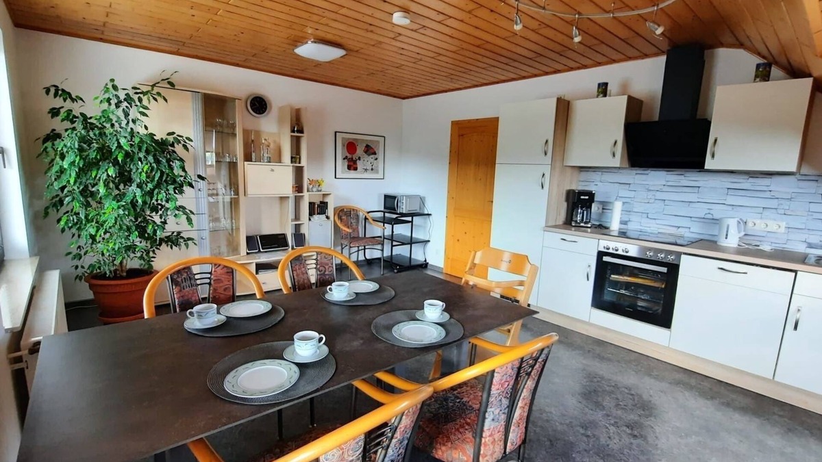 Oberzissen Apartment | Vacation apartment/apartment for 5 guests with 92m² in Oberzissen (171105)