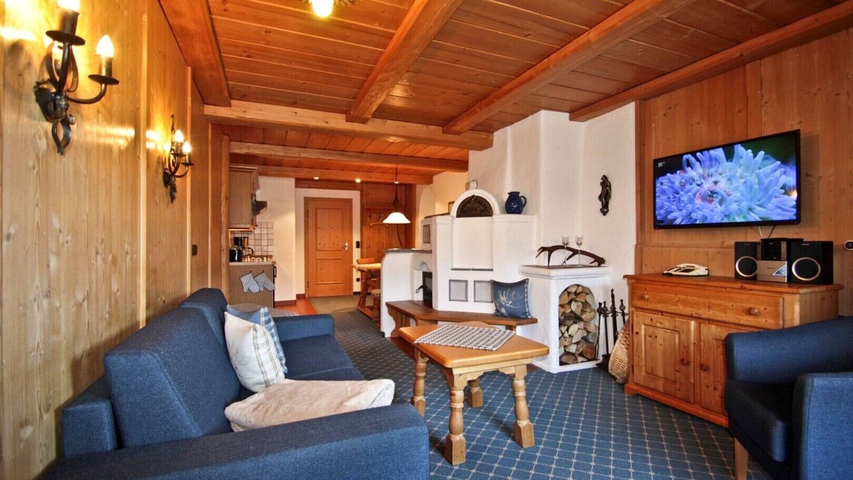 Ruhpolding Apartment | Vacation apartment Alpenpanorama, 68sqm, with balcony, kitchenette, WLAN