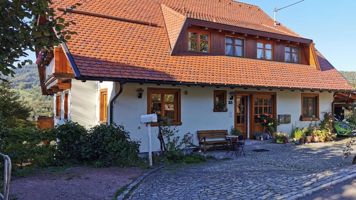 Schopfheim Apartment | Vacation apartment/apartment for 4 guests with 75m² in Schopfheim (265019)