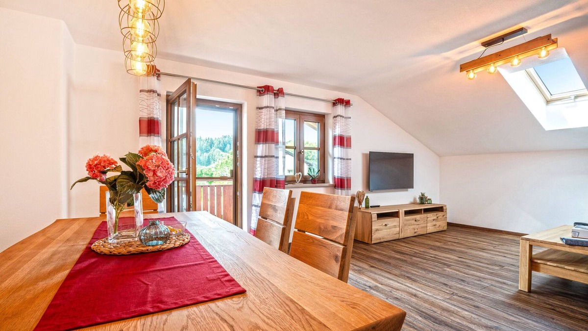 Uebersee Apartment | Vacation apartment Am Moosbach, 100sqm, with 2 balconies