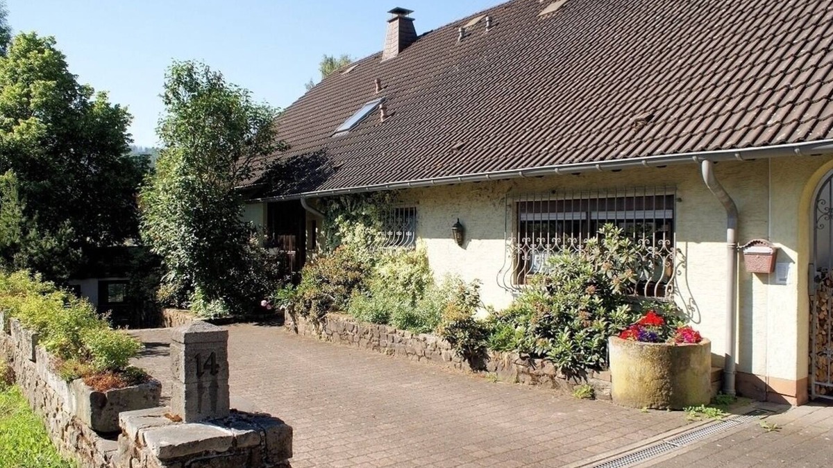 Allenbach Apartment | Vacation apartment/apartment for 6 guests with 155m² in Allenbach (158030)