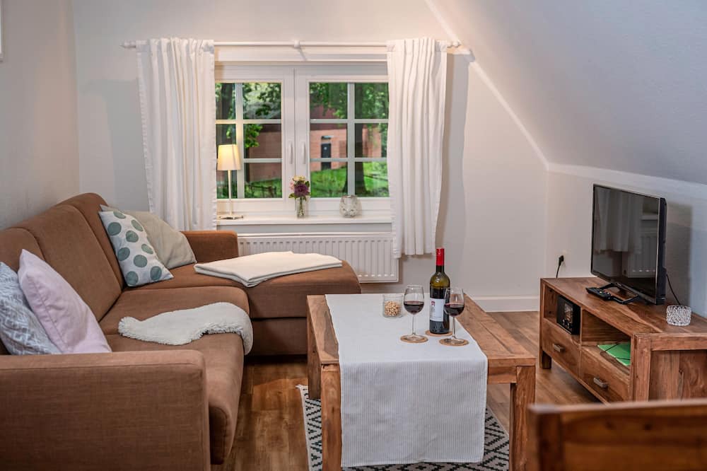 Oberhaverbeck Apartment | Vacation apartment/apartment for 4 guests with 40m² in Bispingen (150199)