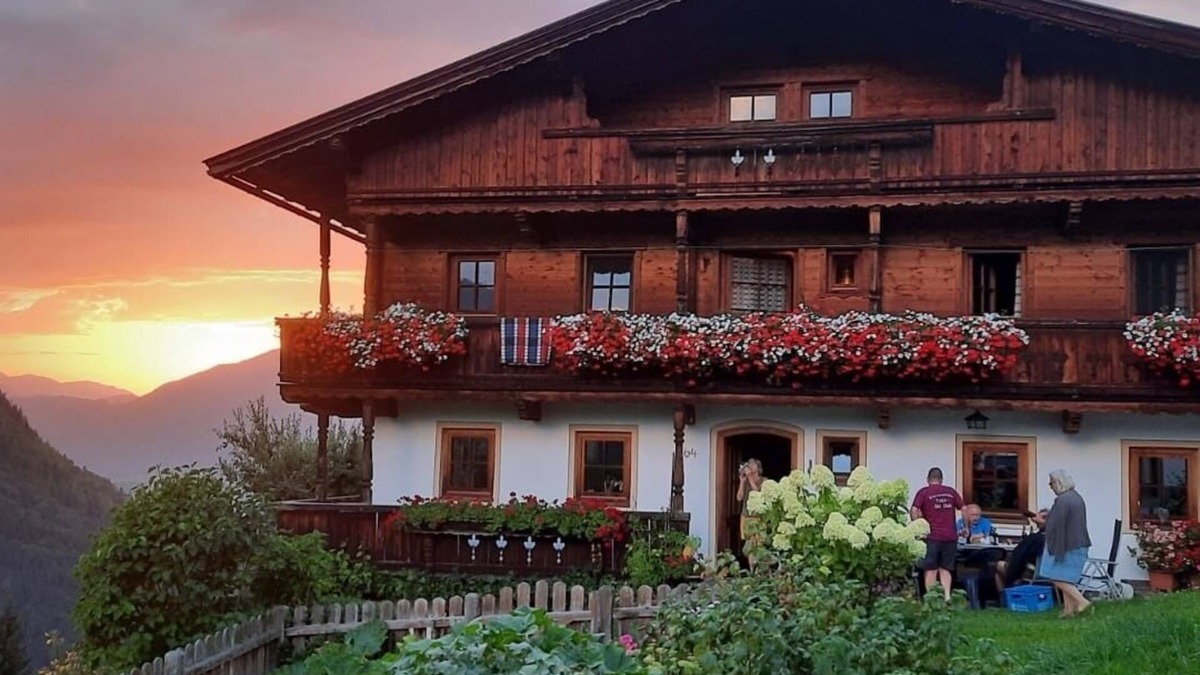 Wildschoenau Apartment | Vacation apartment/apartment for 8 guests with 90m² in Niederau (149531)