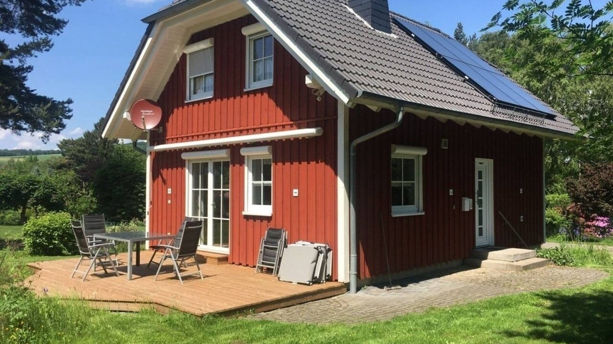 Hilders Apartment | Vacation apartment/apartment for 6 guests with 95m² in Hilders (269160)