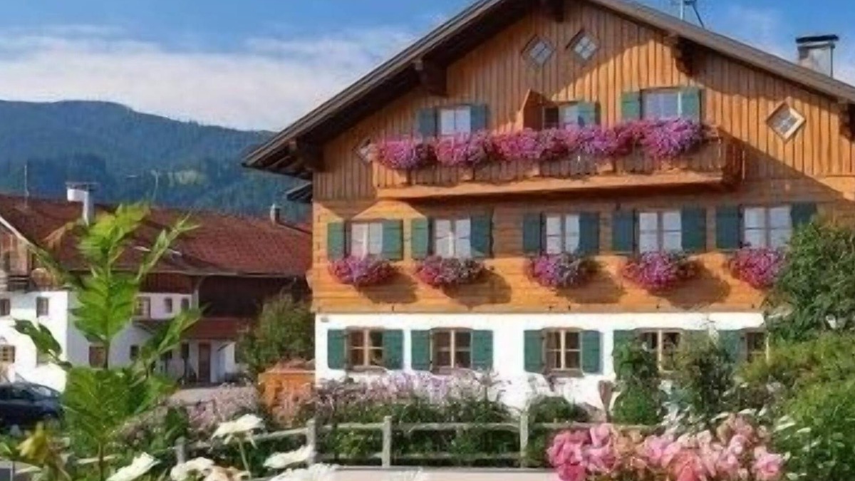 Bichel Apartment | Vacation apartment/apartment for 4 guests with 56m² in Wertach (296578)