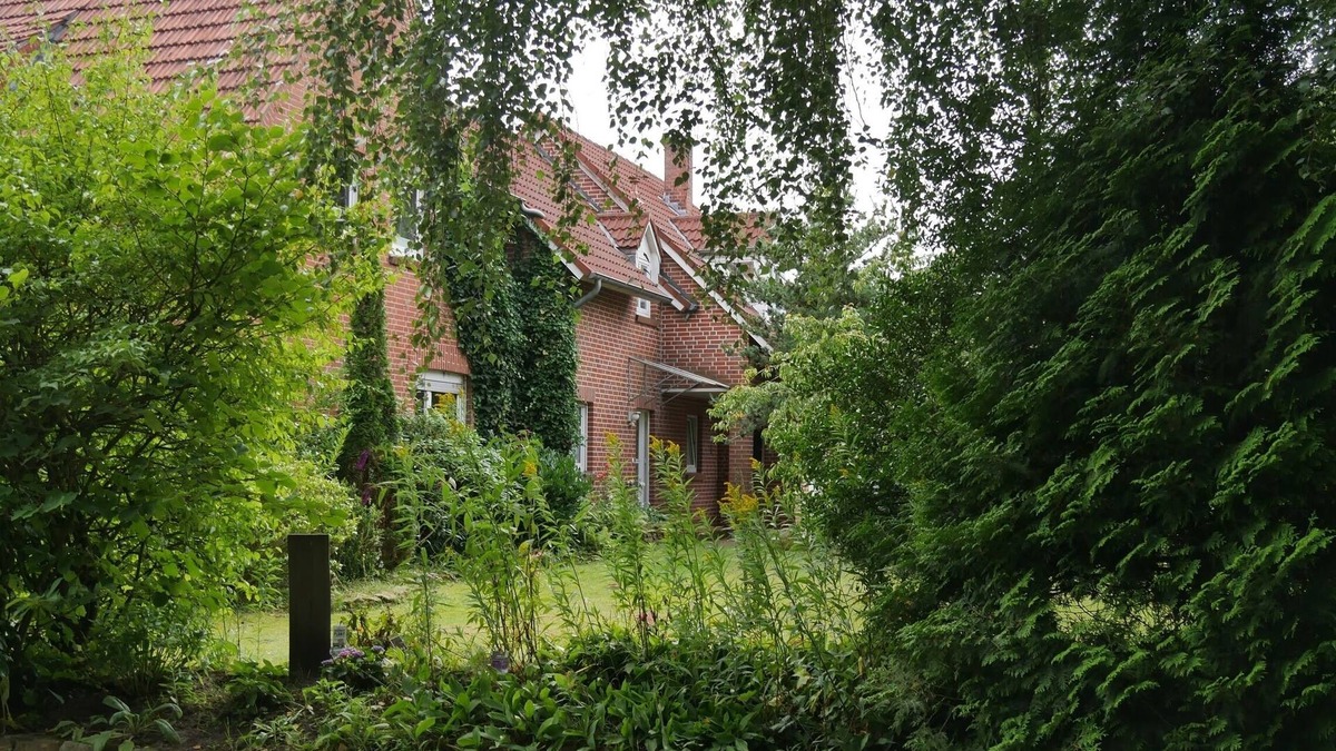 Geeste Apartment | Vacation apartment/apartment for 4 guests with 120m² in Geeste (160466)
