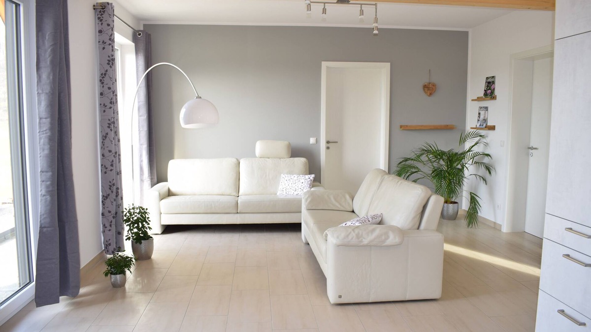 Sinzig Apartment | Vacation apartment/apartment for 5 guests with 70m² in Sinzig (119942)