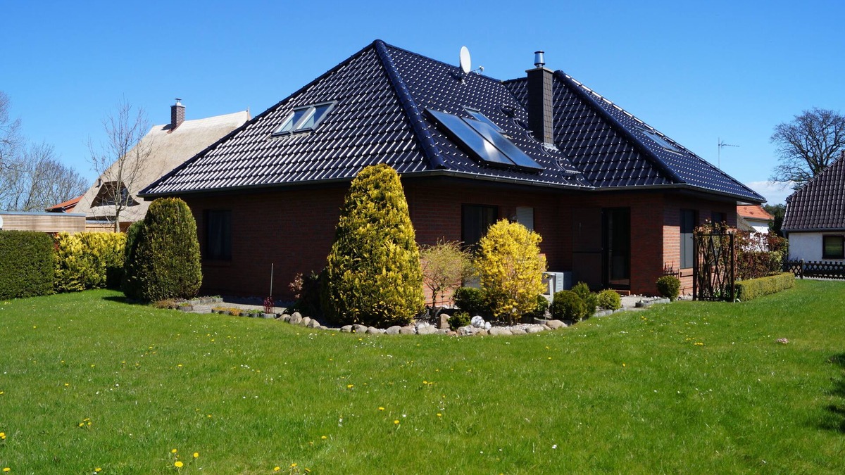 Wiek Apartment | Vacation apartment/apartment for 4 guests with 114m² in Wiek (127063)