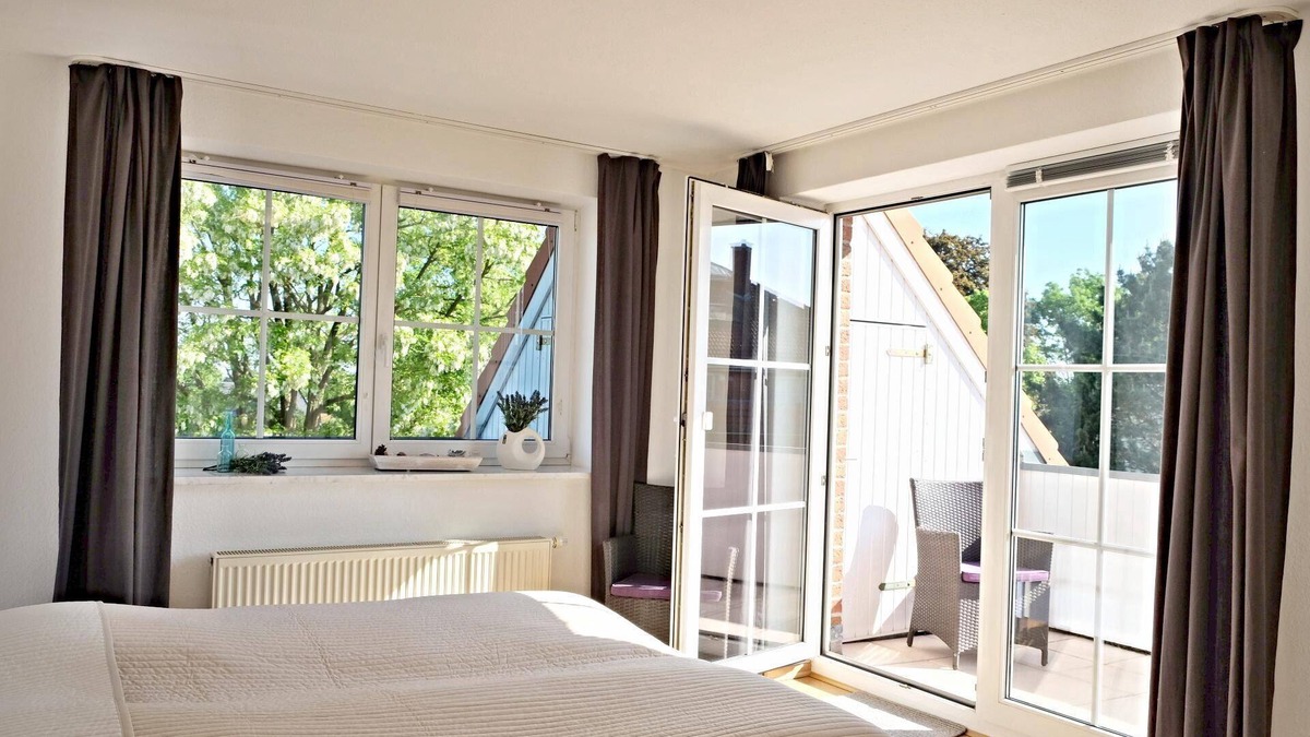 Laboe Apartment | Vacation apartment Baltic Penthouse with three balconies in House Baltic Laboe