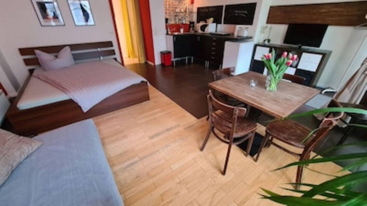 Oberschoneweide Apartment | Vacation apartment Benky 2