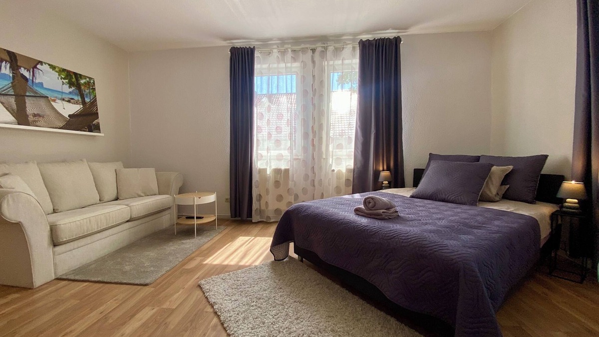 Wunsdorf Apartment | Vacation apartment/Berlin-Centre or Potsdam 30km/Zossen OT Wünsdorf