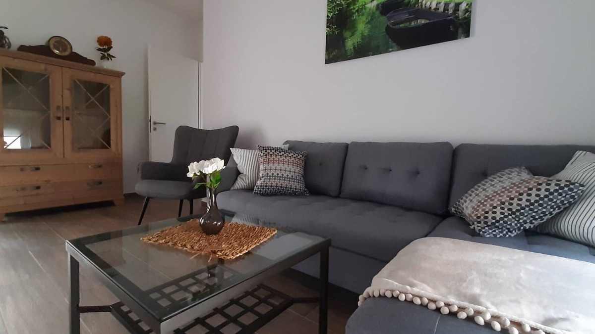 Schonwald Apartment | Vacation apartment Claudia kl. FW - Holiday home zur Eiche am Dorfanger