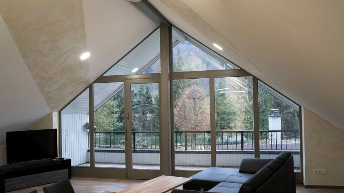 Gemarkung Killer Apartment | Vacation apartment 1, 2 bedrooms, 1 living/bedroom, 2 balconies, max. 8 persons