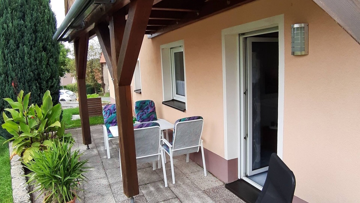 Egloffstein Apartment | Vacation apartment/apartment for 2 guests with 54m² in Egloffstein (150930)