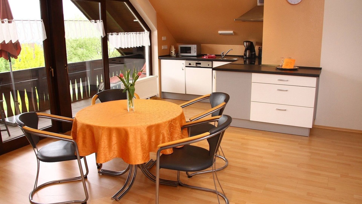 Grossheubach Apartment | Vacation apartment "Engelbergblick" with large panoramic window and balcony| 4 stars