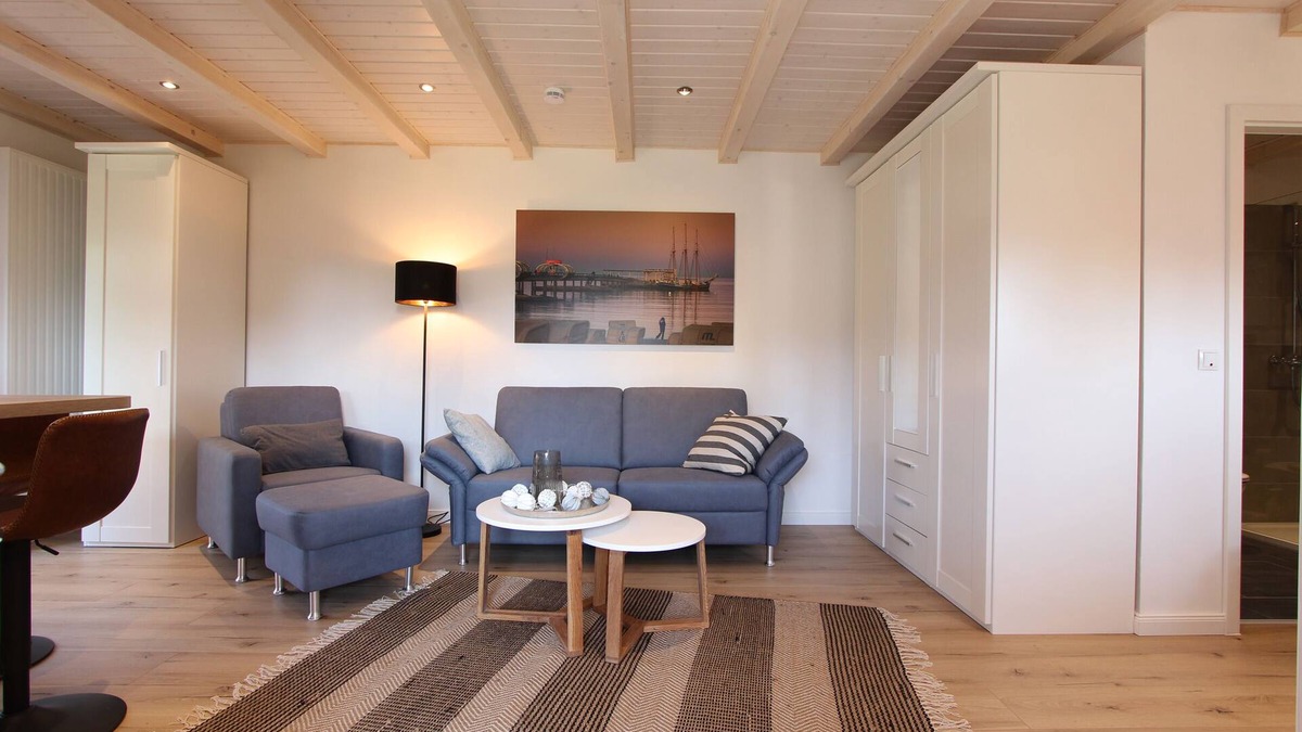 Kellenhusen Apartment | Vacation apartment Haus Heckenrose 4 GH