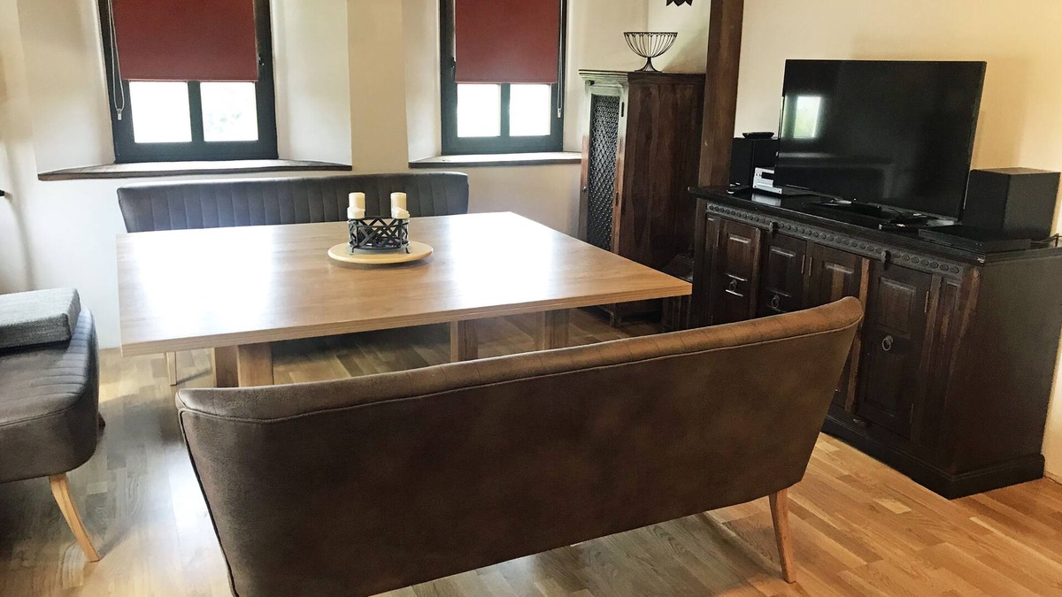 Leppersdorf Apartment | Vacation apartment with large family bed for 2 adults + 6 kids near Radeberg