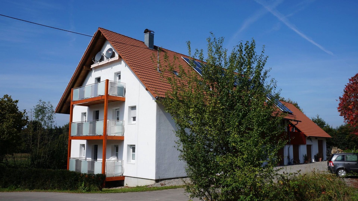 Meckenbeuren Apartment | Vacation apartment/apartment for 4 guests with 55m² in Meckenbeuren (165767)