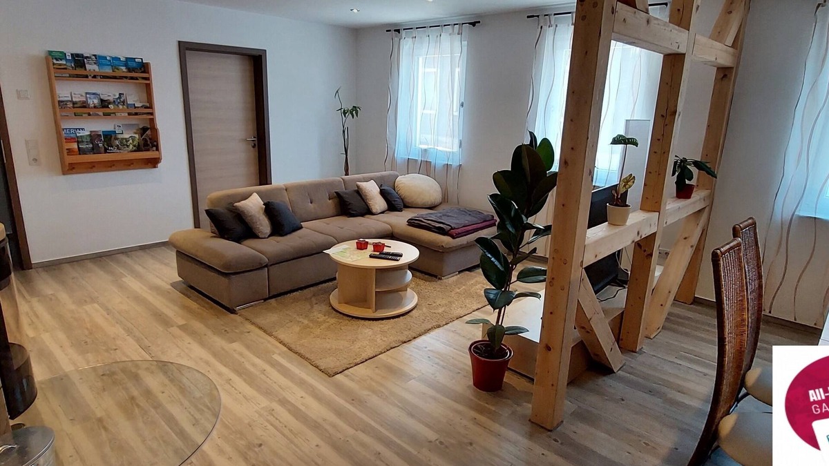 Zella-Mehlis Apartment | Vacation apartment/apartment for 6 guests with 87m² in Zella-Mehlis (170907)