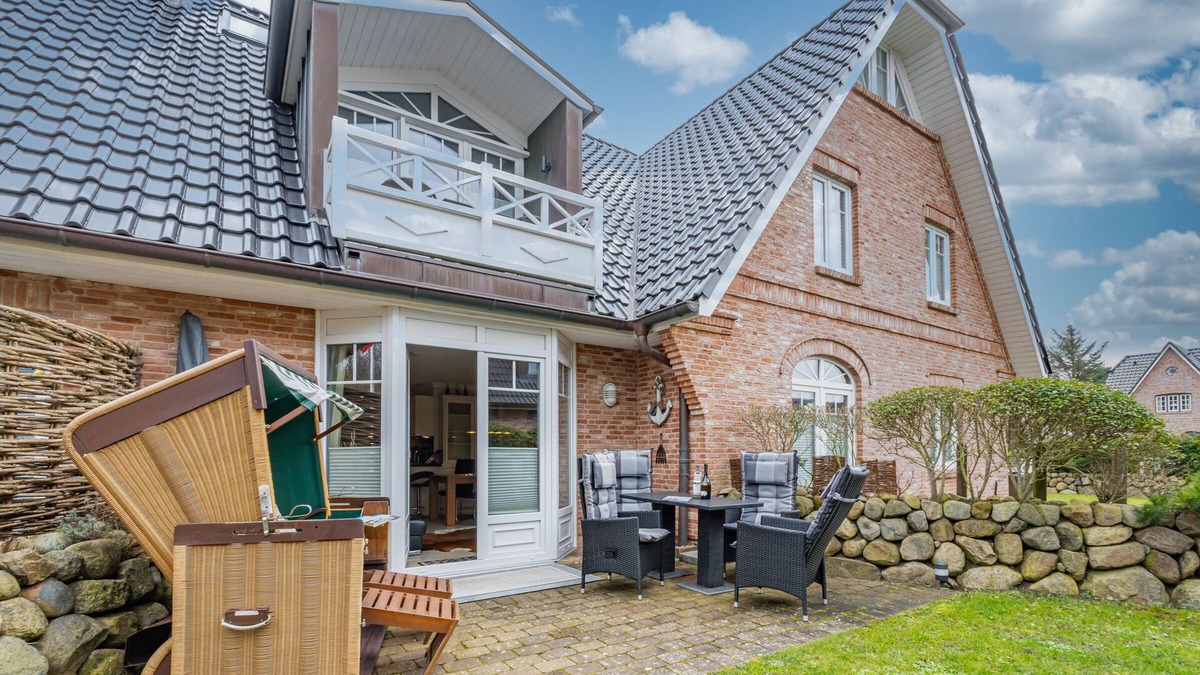 Westerland Apartment | Vacation apartment for up to 4 people with terrace and sauna.
