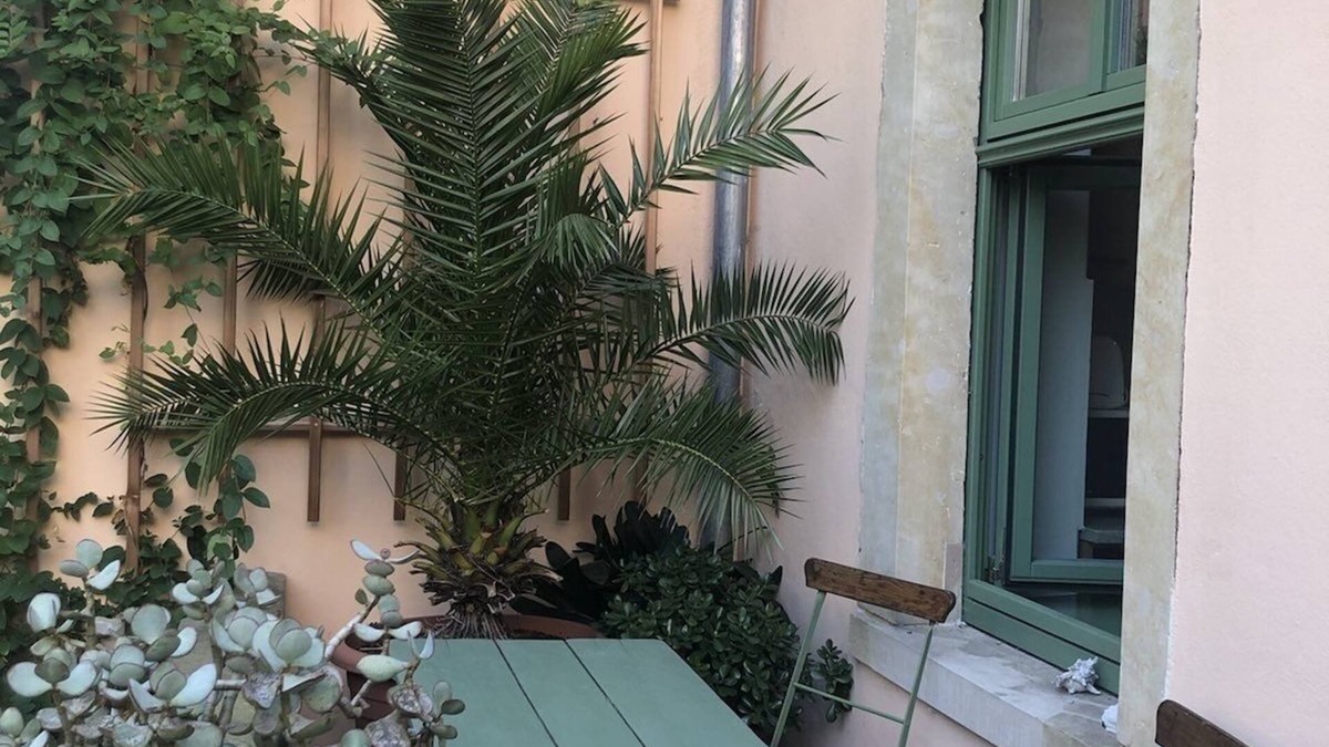 Niederloßnitz Condo | Vacation apartment in a beautiful villa on the Saxon. Wine route