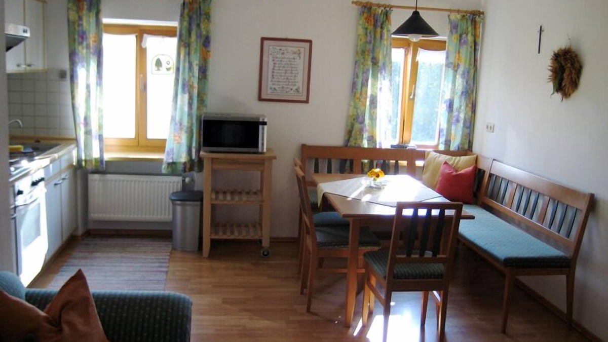 Neuoetting Apartment | Vacation apartment Oberdirn 6 persons, 65sqm, 2 bedrooms, 1 double and 1 bunk bed