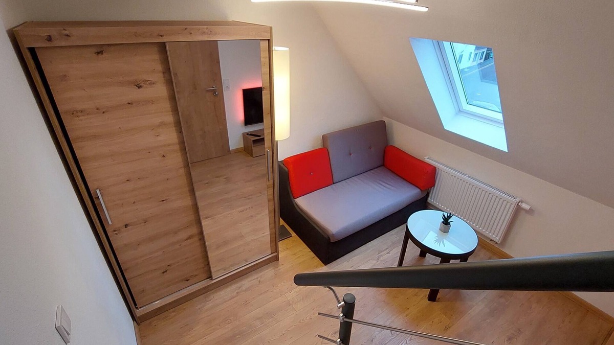 Selb Apartment | Vacation apartment on the ground floor (50 m²) for up to 5 people with Smart TV and fully equipped kitchen