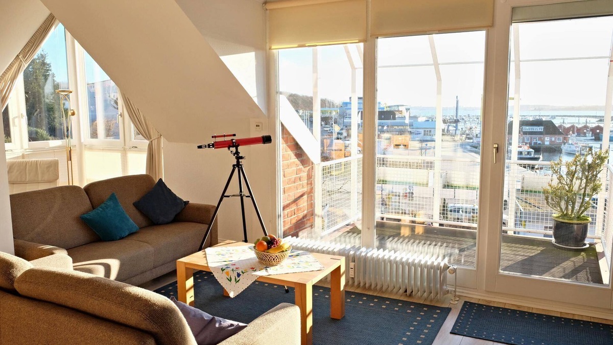 Laboe Apartment | Vacation apartment Ostseekrabbe with balcony in Laboe