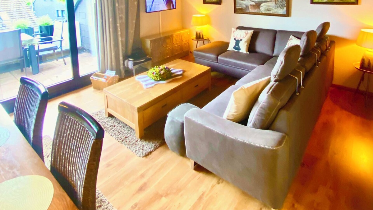 Hildfeld Apartment | Vacation apartment "Panorama" (Winterberg/Hildfeld) with 2 bedrooms