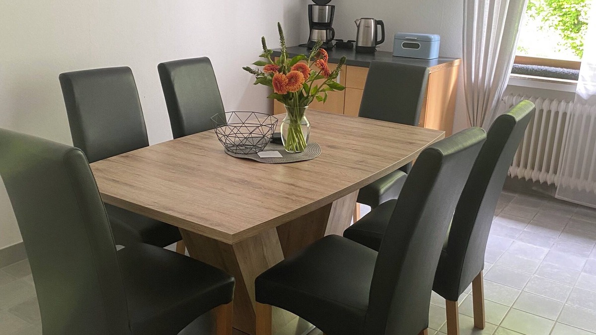 Ahrbruck Apartment | Vacation apartment "Pingo" Address: Bundesstraße 1, 53506 Ahrbrück!