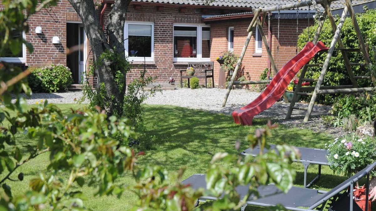 Schwackendorf Apartment | Vacation apartment sea