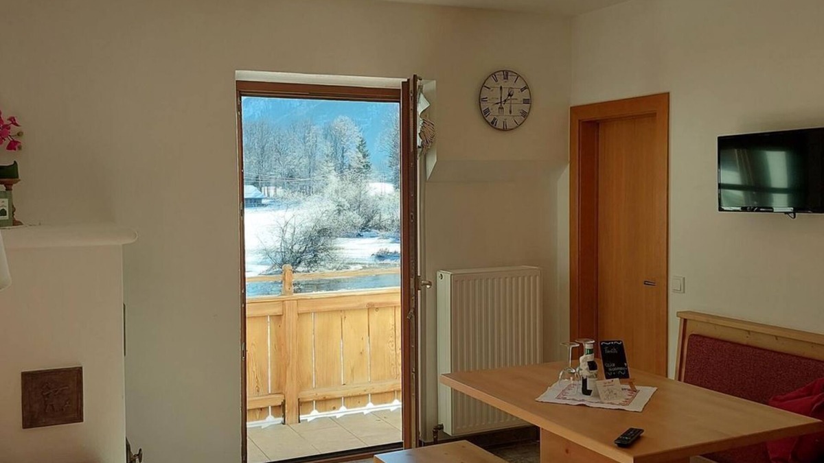 Faistenau Apartment | Vacation apartment Sonnberg GROSS - House Hirschpoint