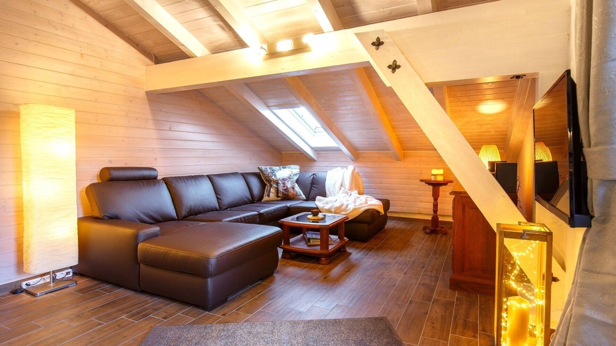 Sankt Valentin Apartment | Vacation apartment Unternberg 65 sqm, 1 sep. Bedroom, 1 living room, balcony, max. 2 pers.