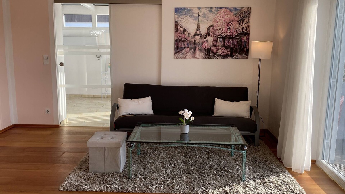 Laaber Condo | Vacation apartment - vacation home, 120 sqm, fantastic location near Regensburg with balcony & garden