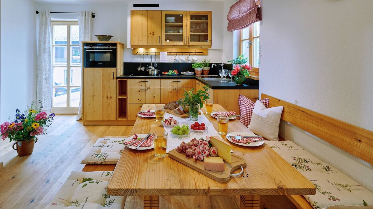 Hoslwang Apartment | Vacation apartment Vogelnest, 63 sqm upper floor, 2 separate bedrooms