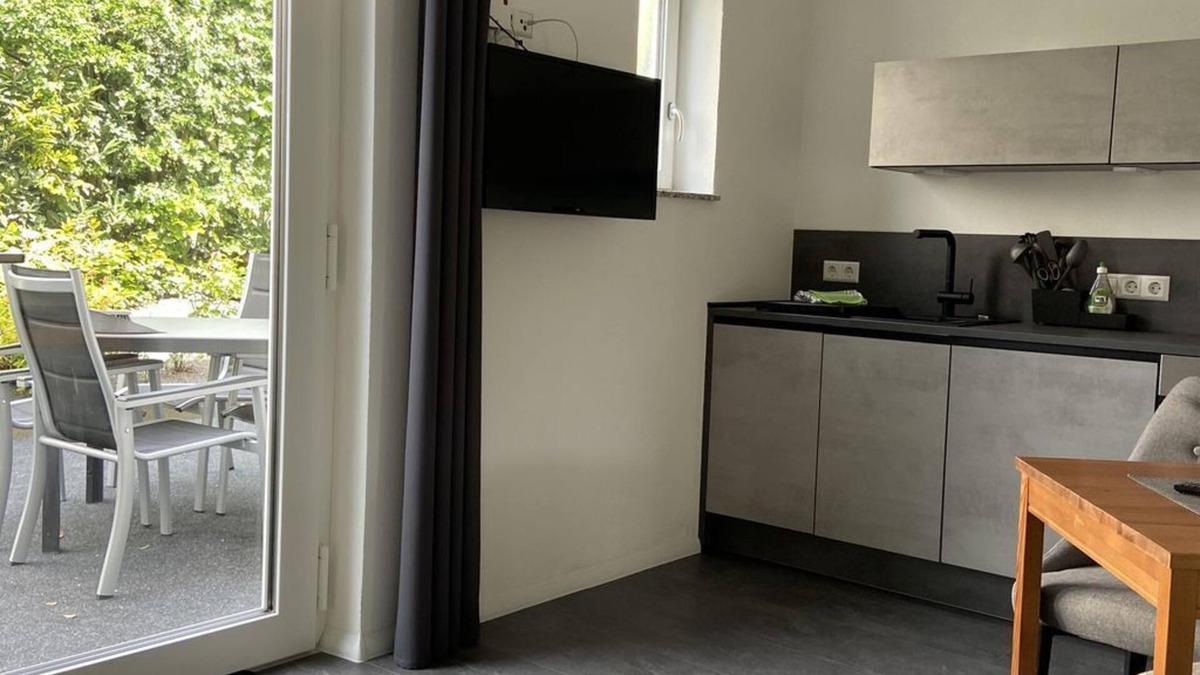 Cond Bed & Breakfast | Vacation apartment with two terraces - Haus Übernachtenswert