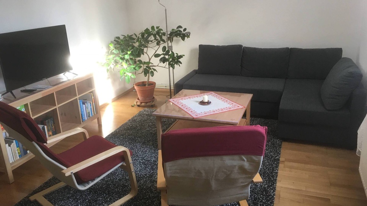 Ziethen Apartment | Vacation apartment with a view of a historic sunken garden.
