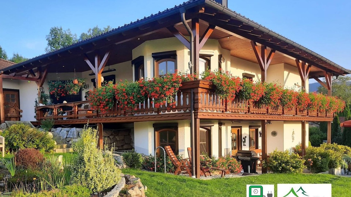 Lam Apartment | Vacation apartment with terrace and WLAN