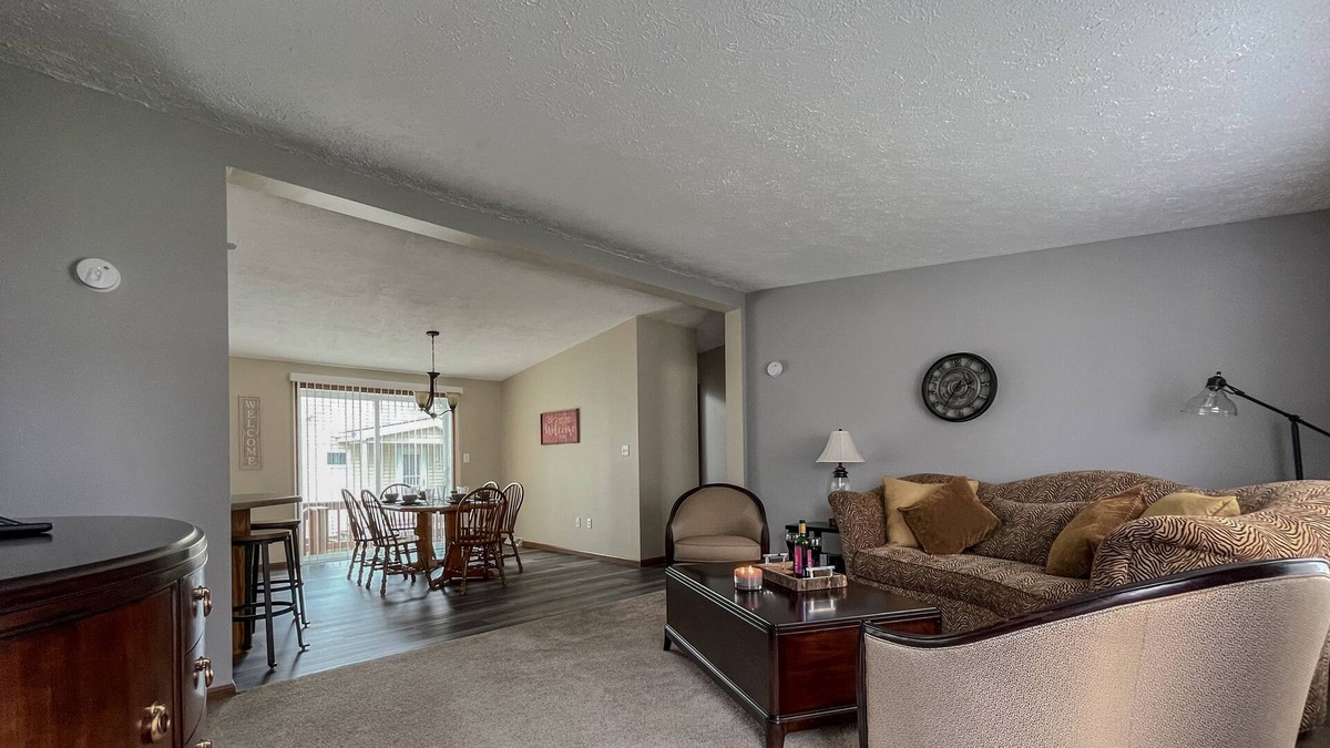 Tawas City House | Vacation Delight-Two blocks from boat launch, park, beach and popular Newman St.