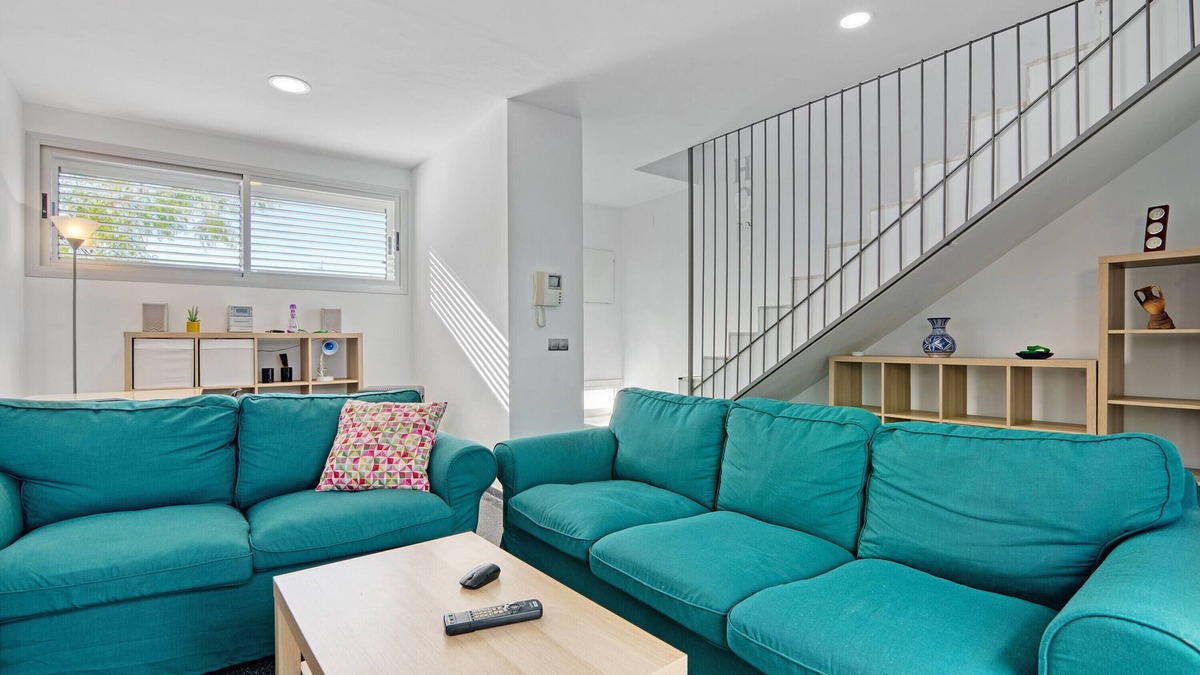 Albalat dels Tarongers House | Vacation Home "Albalat Tarongers" with Private Terrace, Balcony & Wi-Fi