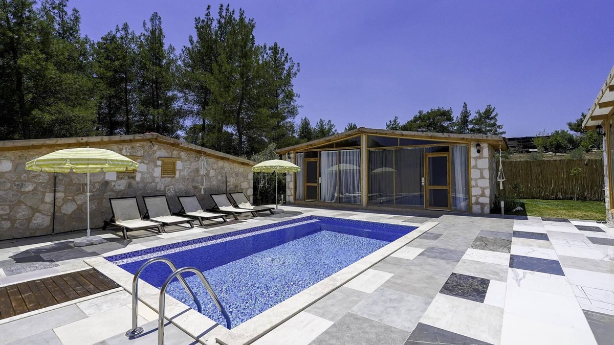 Kas House | Vacation Flat w Pool, BBQ, Garden in Kas
