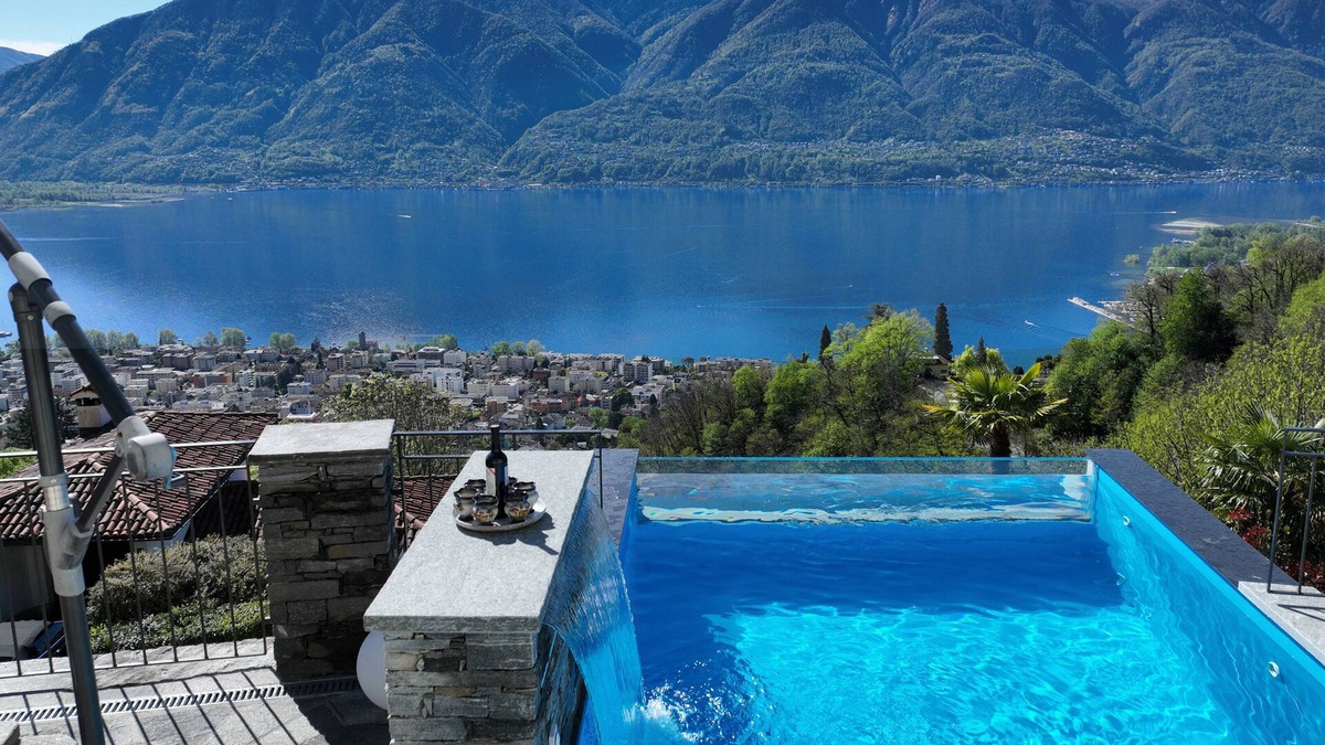 Brione sopra Minusio House | Vacation home for 6 guests with 180m² in Brione sopra Minusio (242348)